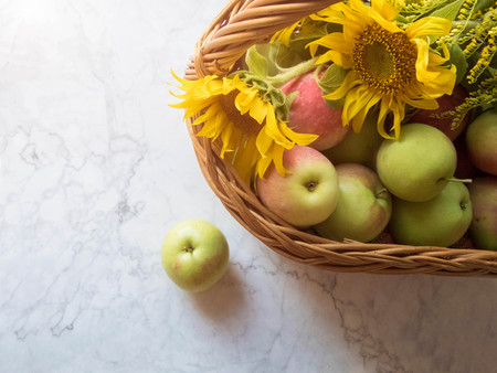 ripe apples in a basket. healthy eating. eco-friendly products. organic fruits. copyspace. Organic Food. Style Top View Group Objectsの写真素材