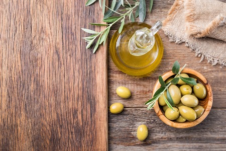 Fresh olives in a bowlの写真素材