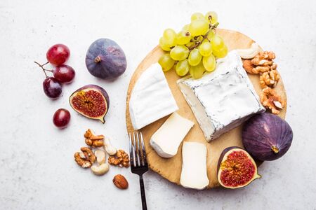 cheese with fresh figsの写真素材