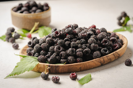 fresh black raspberries