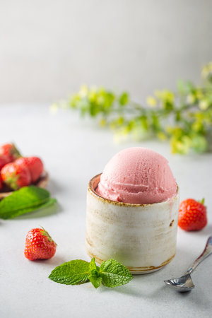 Strawberry ice creamの写真素材