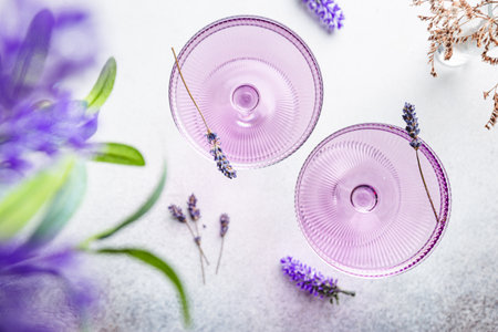 Purple cocktail drinkの写真素材