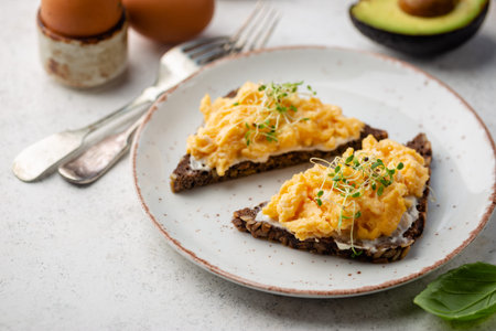 Scrambled egg sandwich