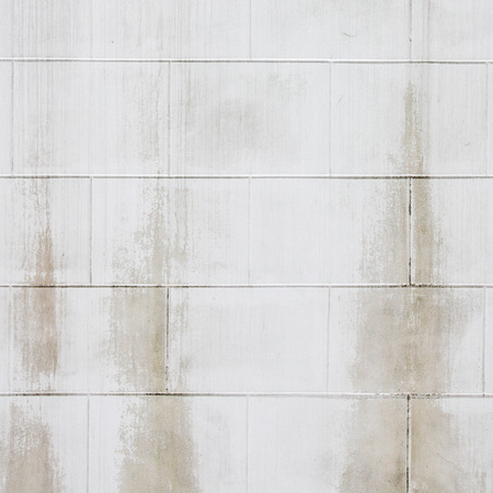 white brick wall texture grunge backgroundの写真素材