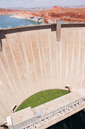 Glen Canyon dam on the Colorado River and Lake Powell in Arizona, USAのeditorial素材