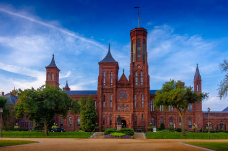 Washington DC--Aug 18, 2018; front entrance to red brick castle like headquarters of the Smithsonian Institute on National Mallのeditorial素材