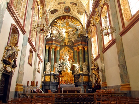  interior of the basilica in the spiritual center of Polish Jasna Gora in Czestochowaのeditorial素材