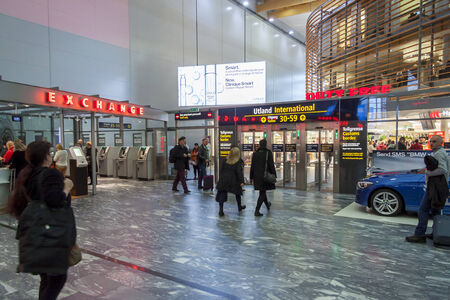 OSLO GARDERMOEN, NORWAY - NOVEMBER 3:Interior of Duty Free Shop at Oslo Gardermoen International Airport on november 3, 2014 in Oslo. The airport has biggest passenger flow in Norway.のeditorial素材