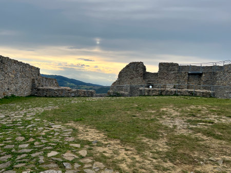 Castle ruins in Rytro, in Beskid Sadecki, Poland.の写真素材
