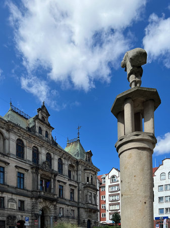 Klodzko, Poland, September 3, 2025: Pillory on Boleslaw Chrobry Square (in front of the town hall) in Klodzko, Poland.のeditorial素材