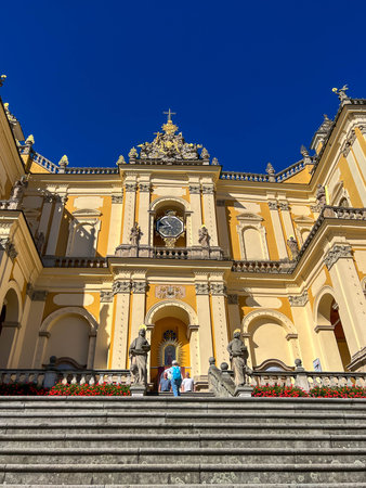 Wambierzyce, Poland, September 4, 2025: Basilica of the Visitation of the Blessed Virgin Mary, Sanctuary of Wambierzyce, Queen of Families, Patroness of the Klodzko Region.のeditorial素材