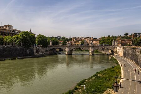 May 28, 2016: A bridge crossing the Tiber river, Romeのeditorial素材