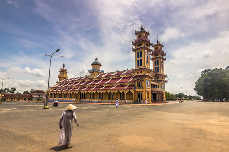 October 05, 2014 - Temple of Cao Dai, Vietnamのeditorial素材