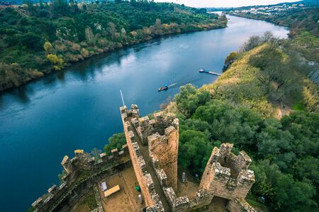 January 04, 2017: Inside the walls of the medieval castle of Almourol in Ribatejo, Portugalのeditorial素材