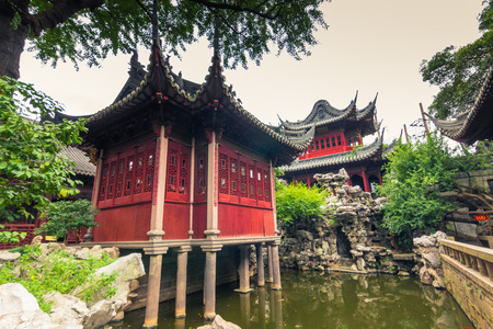 Shanghai, China - July 25, 2014: The Yuyuan Gardens in Shanghaiのeditorial素材