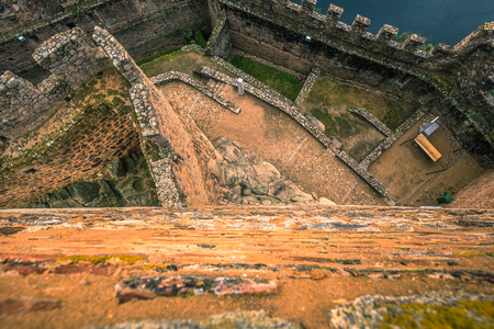 January 04, 2017: Inside the walls of the medieval castle of Almourol in Ribatejo, Portugalのeditorial素材