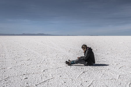 Uyuni Salt Flats - July 20, 2017: Tourist at the Uyuni Salt Flats, Boliviaのeditorial素材