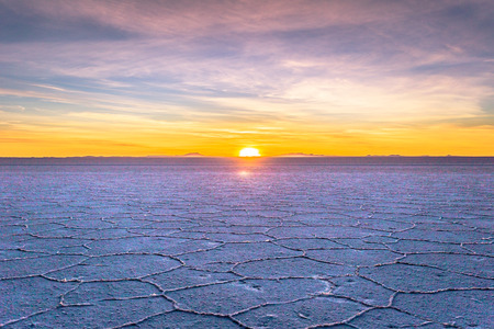 Landscape of the Uyuni Salt Flats at sunrise, Boliviaの写真素材