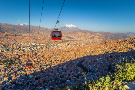 La Paz - July 26, 2017: Cable cars in a panoramic view of La Paz, Boliviaのeditorial素材