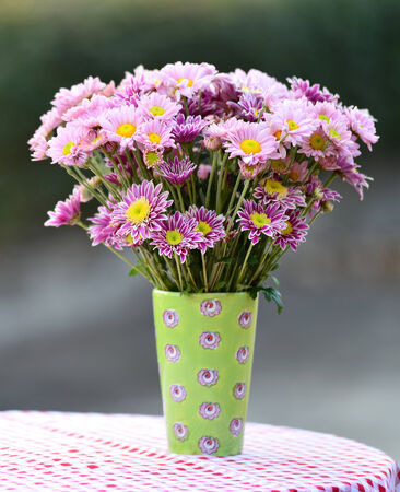 chrysanthemums flower arrangement 