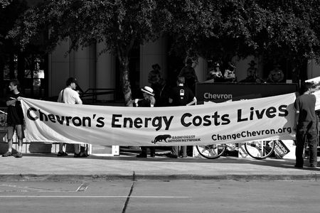 Protesters at the Rainforest Coalitions protest at the annual Chevron board meeting.のeditorial素材
