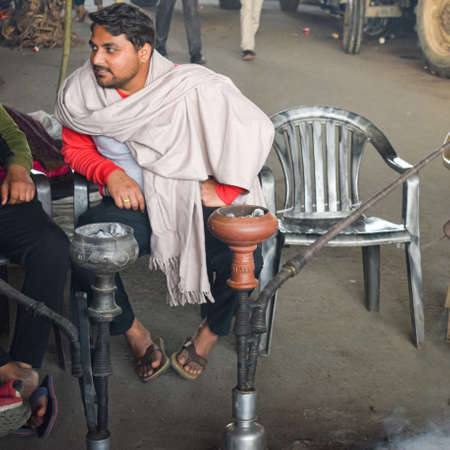 Gazipur, Delhi, India â December 25 2020 : Indian Sikh and Hindu Farmers from Punjab, Uttar Pradesh and Uttarakhand states protests at Delhi-UP Border. Farmers are protesting against new farmer lawsのeditorial素材
