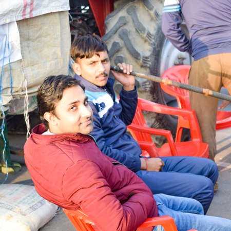 Gazipur, Delhi, India â December 25 2020 : Indian Sikh and Hindu Farmers from Punjab, Uttar Pradesh and Uttarakhand states protests at Delhi-UP Border. Farmers are protesting against new farmer lawsのeditorial素材