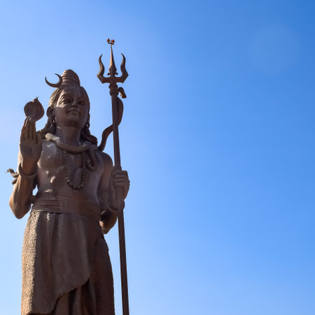 Big statue of Lord Shiv near Delhi International airport, Delhi, India, Lord Shiv big statue touching sky at main highway Mahipalpur, Delhiの写真素材