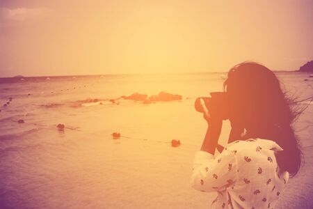 Photographer female picture of memory silhouette.の写真素材