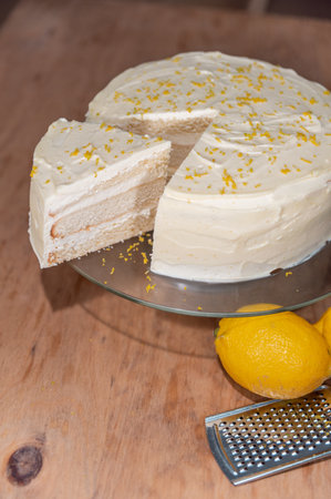 lemon layered cake, spongy lime