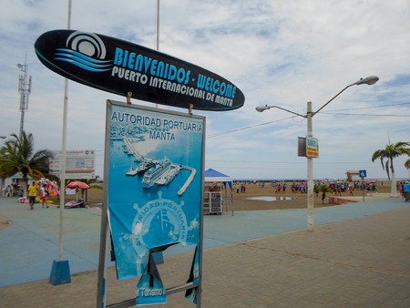 MANTA, ECUADOR - MARCH 26, 2015: View of fishing port in Manta, Ecuadorのeditorial素材