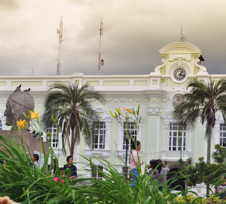 OTAVALO, ECUADOR - MARCH 18, 2017:  General view of Otavalo Municipality and main square, in Otavalo, Ecuadorのeditorial素材