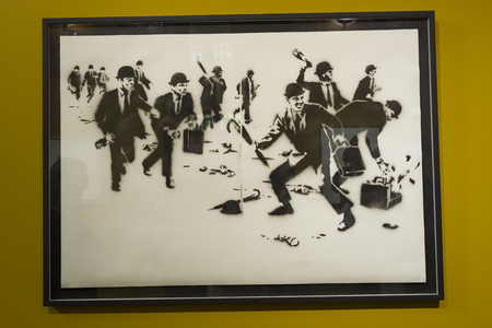 Amsterdam Nederland 23 July 2017: Moco Museum - Banksy Amsterdam Exhibitionのeditorial素材