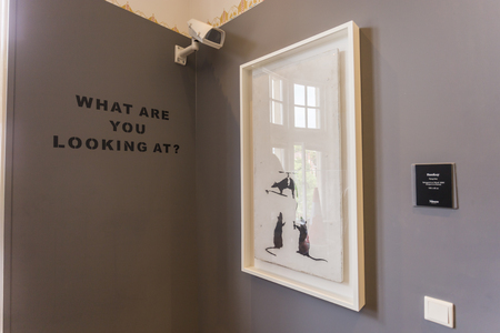 Amsterdam Nederland 23 July 2017: Moco Museum - Banksy Amsterdam Exhibitionのeditorial素材