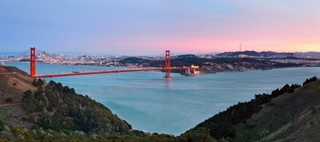 San Francisco Bay. Image of Golden Gate Bridge with San Francisco skyline in the background. 