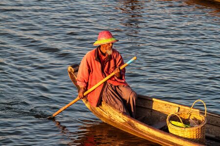 Mandalay, Myanmar - Nov 12, 2019: Fishermen near U Bein bridge in Amarapura,Mandalay Myanmarのeditorial素材
