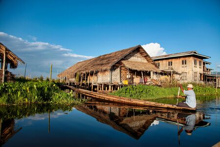 Inle Lake, Myanmar - Nov 08, 2019: Wooden floating houses on Inle Lake in Shan, Myanmar. Inle Lake is a freshwater lake located in the Nyaungshwe Township of Taunggyi District of Shan State.のeditorial素材