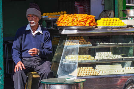 Udaipur, India - Jan 03, 2020: Traditional indian street market in Udaipur Rajasthan, Indiaのeditorial素材