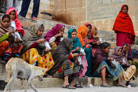 Varanasi, India - Dec 23, 2019: Sadhu at the ghats in Varanasi, Uttar Pradesh, ascetic holy mans in Indiaのeditorial素材