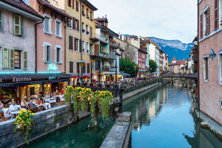 Annecy, France - Sep 14, 2020: In the streets of Annecy. Annecy is the largest city of Haute Savoie department in the Auvergne Rhone Alpes region in southeastern France.のeditorial素材