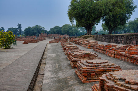 Varanasi, India - Dec 25, 2019: Dhamekh Stupa in Panchaytan temple ruins, Sarnath, Varanasi in Indiaのeditorial素材
