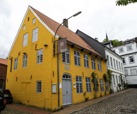 Flensburg, Germany - May 27, 2021: Facade of Theatre Workshop Pilkentafel in Flensburg, Germany. The name of the theater founded in 1983 derives from the street of the same name Pilkentafelのeditorial素材
