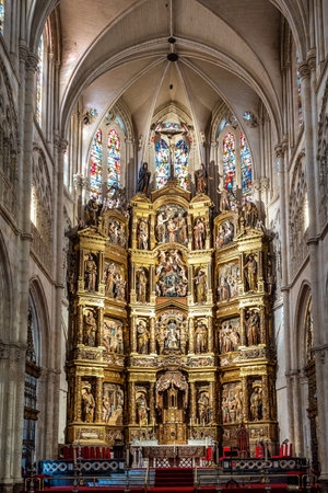 Burgos, Spain - Jun 16, 2023: Interior of the Burgos Cathedral in Castilla y Leon, Spain. Unesco World Heritage Site. Erected on top a Romanesque temple, following a Norman French Gothic model.のeditorial素材
