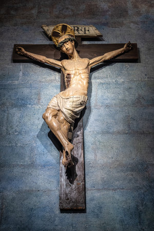 Segovia, Spain - Jul 06, 2023: Interior of the Catedral de Santa Maria de Segovia in the historic city of Segovia, Castilla y Leon, Spainのeditorial素材