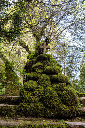Abandoned and empty medieval Convento dos Capuchos in the Serra de Sintra National Park in Portugalの写真素材