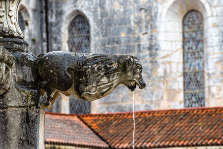 Cloister of Silence at Alcobaca monastery, Mosteiro de Santa Maria de Alcobaca, a Mediaeval Roman Catholic Monastery at Alcobaca, Portugalの写真素材