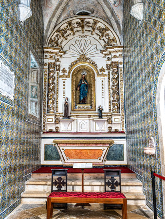 Interior of the Igreja de Sao Joao Baptista church at the Praca da Republica square in Tomar, Portugal, Europeの写真素材