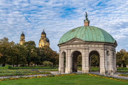 Autumn view of Hofgarten Park with Dianatempel in Munich. The Diana Pavilion and the grounds of the Hofgarten, adjacent to the Munich Residenz and Odeonsplatz.の写真素材