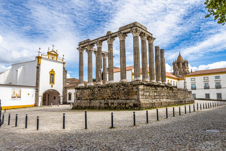 Ruins of the Roman Temple in Evora, Alentejo, Portugal. Temple of Diana, one of the best preserved Roman temples in the Iberian Peninsula and a UNESCO World Heritage siteの写真素材