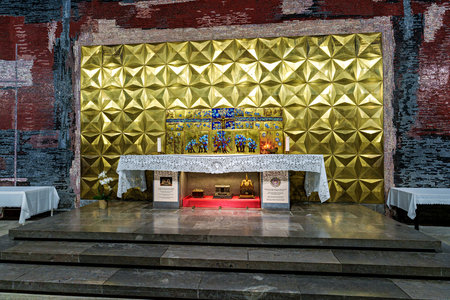 Lourdes, France - Sep 28, 2025: Interior of the Basilica of Saint Pius X, informally known as the Underground Basilica in Lourdes, Franceのeditorial素材